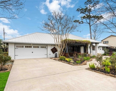 4031 Fernwood Drive - Photo Thumbnail 1