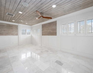 4031 Fernwood Drive - Photo Thumbnail 18