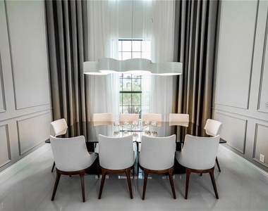 3999 Isabella Circle - Photo Thumbnail 17