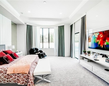 3999 Isabella Circle - Photo Thumbnail 38