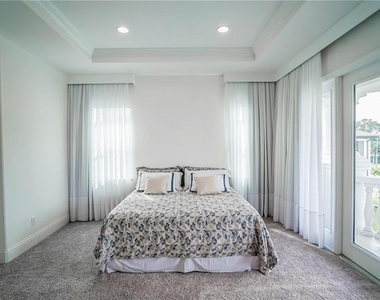 3999 Isabella Circle - Photo Thumbnail 31