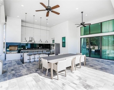 3999 Isabella Circle - Photo Thumbnail 24