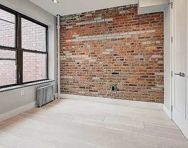 436 West 52nd Street - Photo Thumbnail 6