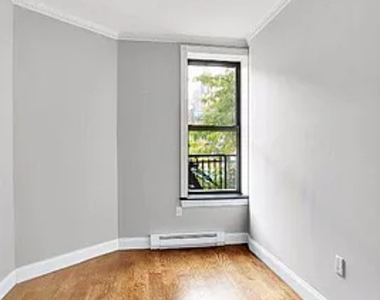436 West 52nd Street - Photo Thumbnail 5