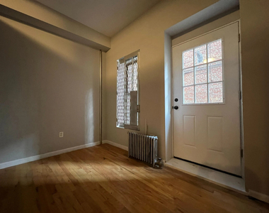 1349 Amsterdam Avenue - Photo Thumbnail 3