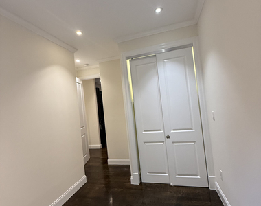 1377 Lexington Avenue - Photo Thumbnail 15