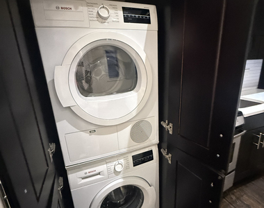 1377 Lexington Avenue - Photo Thumbnail 16