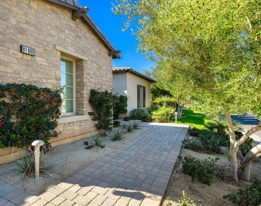 81805 Four Seasons Place - Photo Thumbnail 42