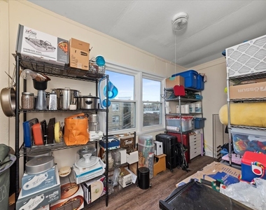 4821 N Washtenaw Avenue - Photo Thumbnail 10