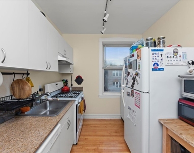 4821 N Washtenaw Avenue - Photo Thumbnail 8