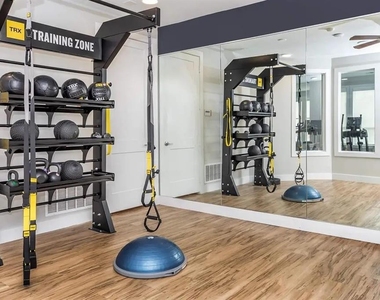 540 Richcrest Dr - Photo Thumbnail 12
