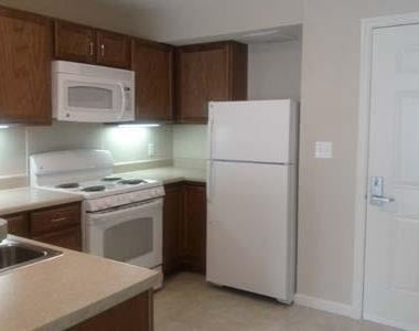1 Kanawha Terrace - Photo Thumbnail 13