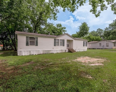 1323 Avenue E - Photo Thumbnail 23