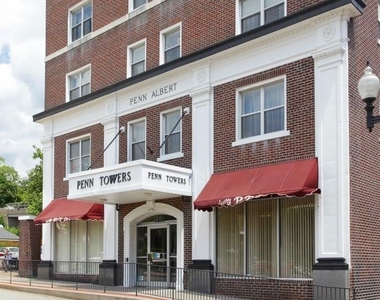 137 Harrison Ave - Photo Thumbnail 2
