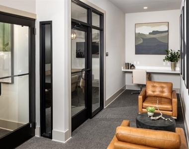 5000 Collina Terrace - Photo Thumbnail 15