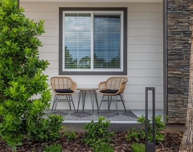 5000 Collina Terrace - Photo Thumbnail 27