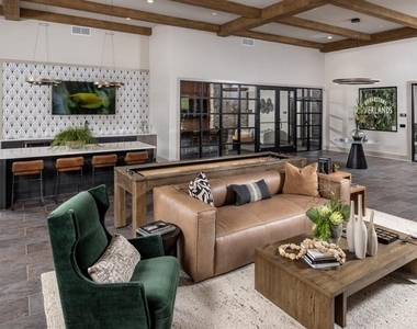 5000 Collina Terrace - Photo Thumbnail 11