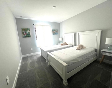 6236 Baywood Court - Photo Thumbnail 17