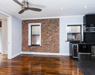 434 West 52nd Street - Photo Thumbnail 5