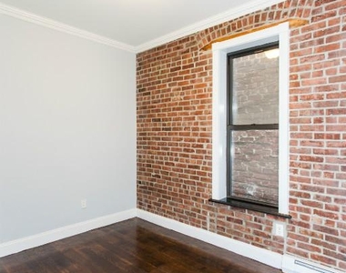 434 West 52nd Street - Photo Thumbnail 3
