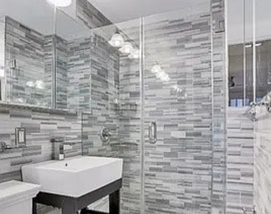 697 Tenth Avenue - Photo Thumbnail 4