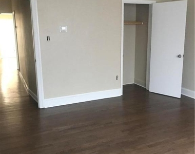 3029 S 2nd Street - Photo Thumbnail 10