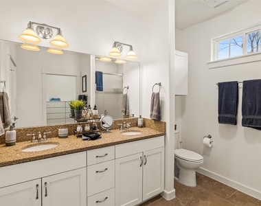 435 Hays St - Photo Thumbnail 16