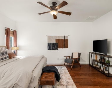 435 Hays St - Photo Thumbnail 14