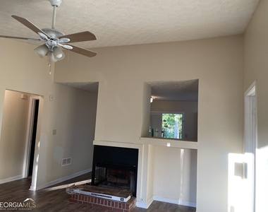 138 Crystal Brook - Photo Thumbnail 5