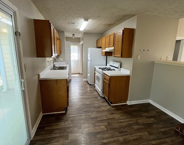 138 Crystal Brook - Photo Thumbnail 9