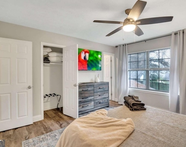 3605 Creek Mill Drive Nw - Photo Thumbnail 12