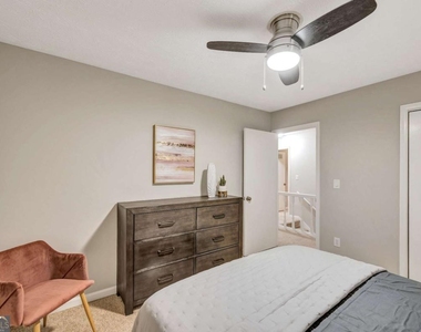 2011 Kemp Road - Photo Thumbnail 22