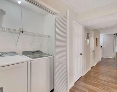 4521 Coopers Creek Circle Se - Photo Thumbnail 11
