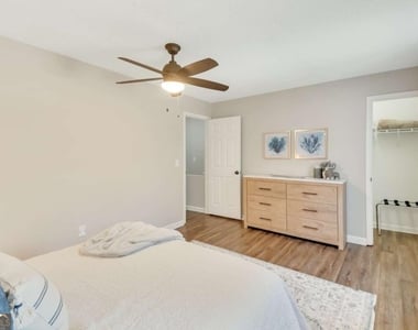 4521 Coopers Creek Circle Se - Photo Thumbnail 18