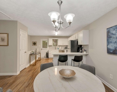 4375 Coopers Creek Drive Se - Photo Thumbnail 12