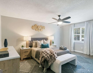 4523 Coopers Creek Circle Se - Photo Thumbnail 9