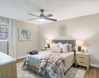 4523 Coopers Creek Circle Se - Photo Thumbnail 14