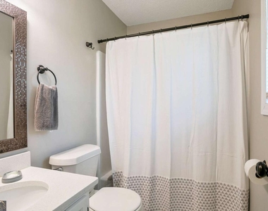4523 Coopers Creek Circle Se - Photo Thumbnail 19