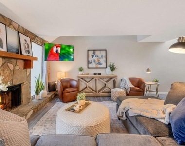 280 Pam Lane Sw - Photo Thumbnail 9