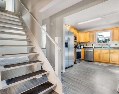 280 Pam Lane Sw - Photo Thumbnail 10