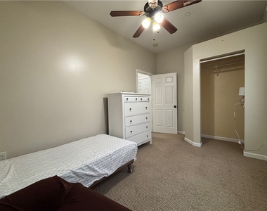 214 3rd St - Photo Thumbnail 18