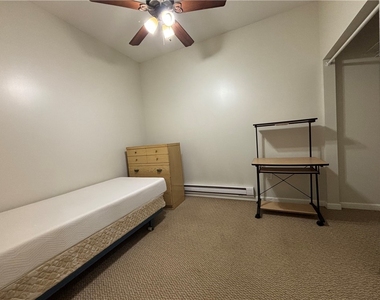 214 3rd St - Photo Thumbnail 8