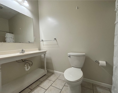 214 3rd St - Photo Thumbnail 6