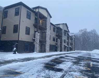 4597 State Route 31 - Photo Thumbnail 1
