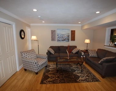 130 Pheasants Run Road - Photo Thumbnail 1