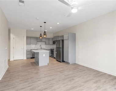 5712 Main Street - Photo Thumbnail 8