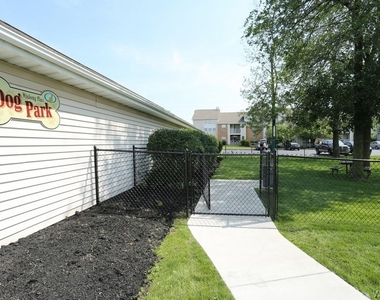 25 Spring Meadow Drive - Photo Thumbnail 22