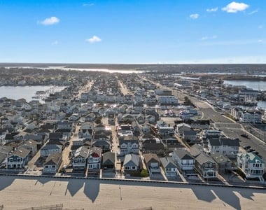 115 Boardwalk - Photo Thumbnail 7