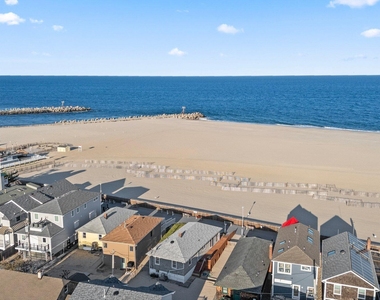 115 Boardwalk - Photo Thumbnail 4