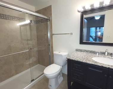 2445 Sw 18th Ter - Photo Thumbnail 5